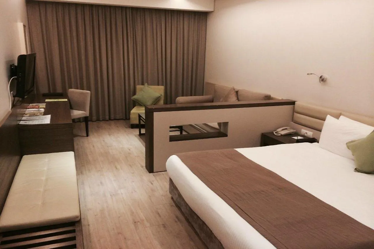 Country Lodge Hotel & Resort Beirut