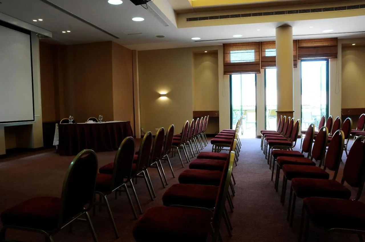 Country Lodge Hotel & Resort Beirut